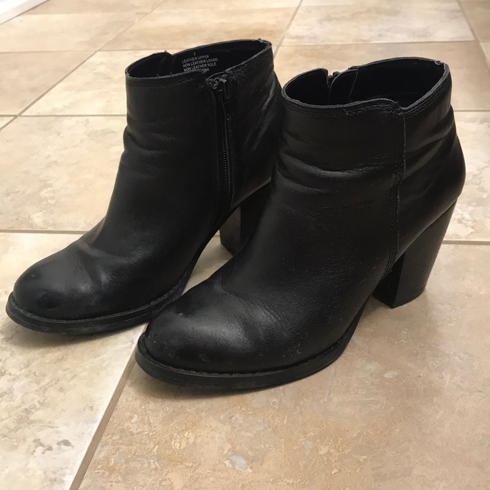 Black leather heel booties